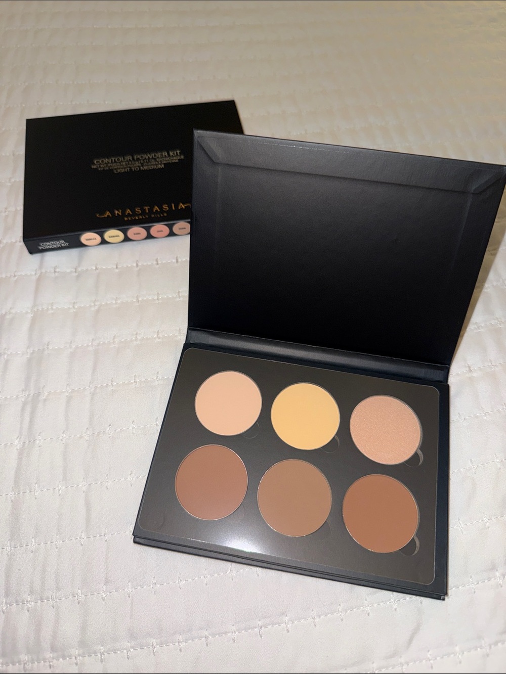 Anastasia Beverly Hills Contour Powder Kit - Light to Medium